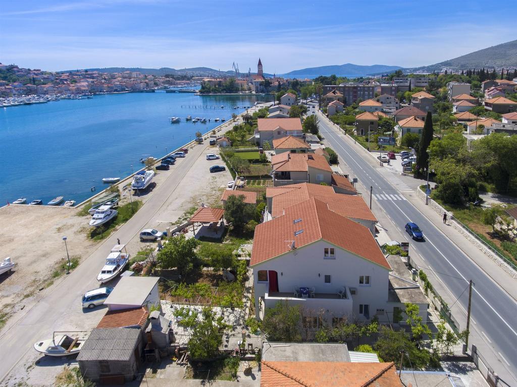 Apartments Branka Trogir Exterior photo