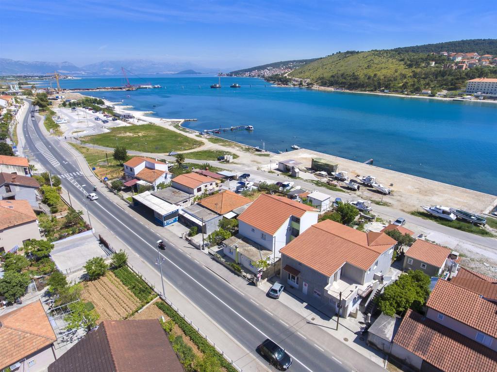 Apartments Branka Trogir Exterior photo