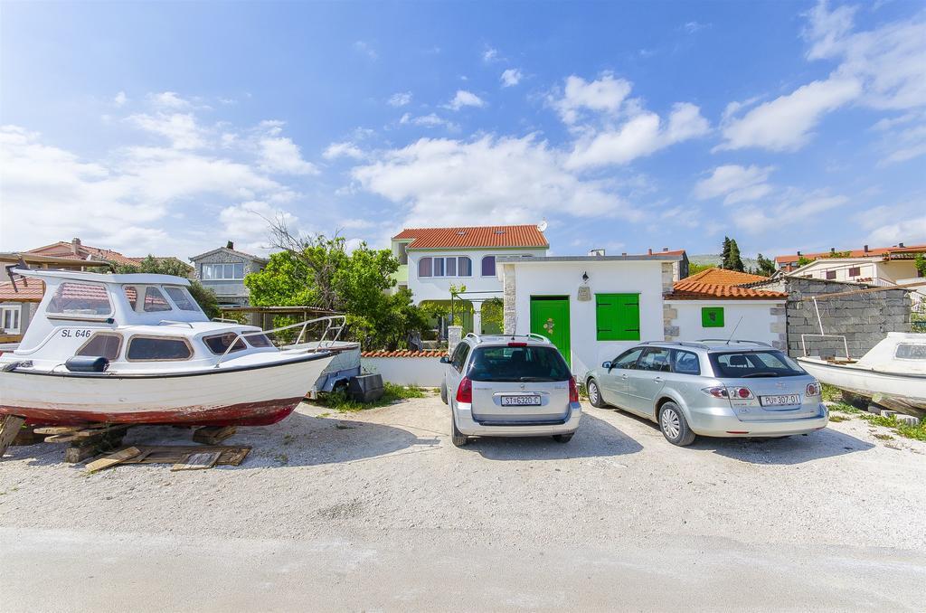 Apartments Branka Trogir Exterior photo