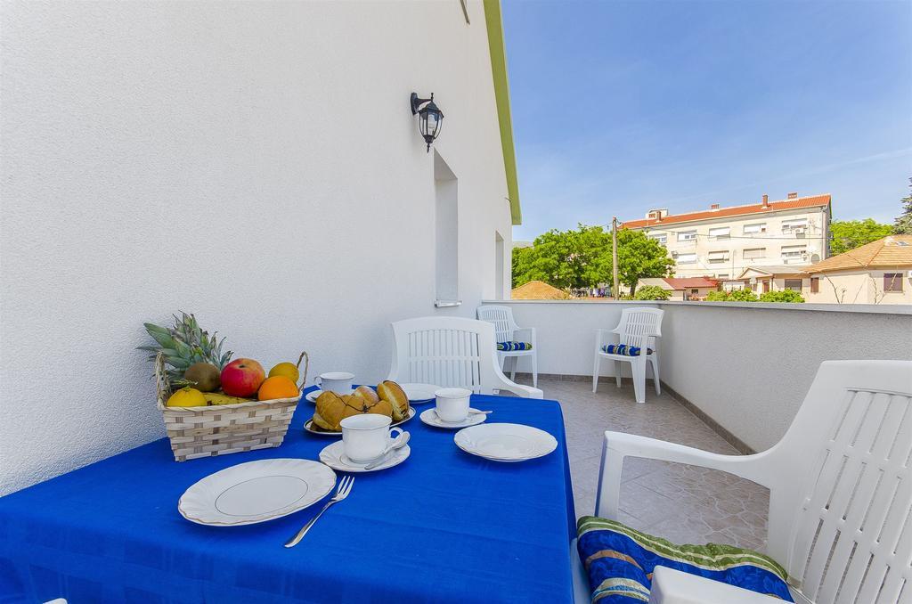 Apartments Branka Trogir Exterior photo